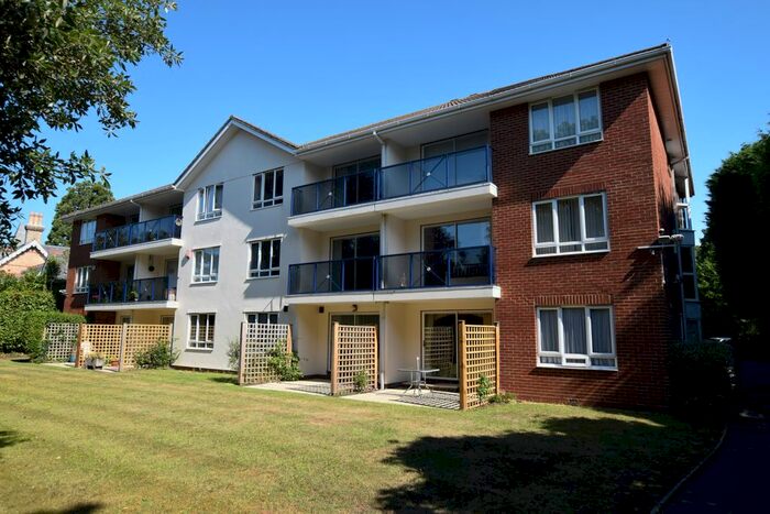 2 Bedroom Flat To Rent In Cavendish Road, Bournemouth, BH1