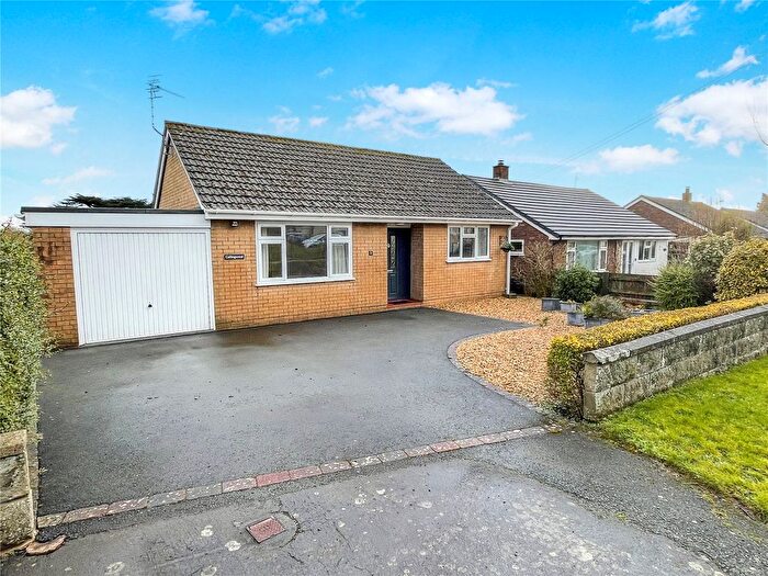 3 Bedroom Bungalow For Sale In Old Chirk Road, Weston Rhyn, Oswestry, Shropshire, SY10