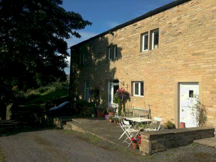 4 Bedroom Barn Conversion To Rent In The Old Barn, Riding Head Lane, Luddenden, Halifax, West Yorkshire, HX2