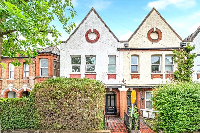 1 Bedroom Flat To Rent In Carr Road, London, E17