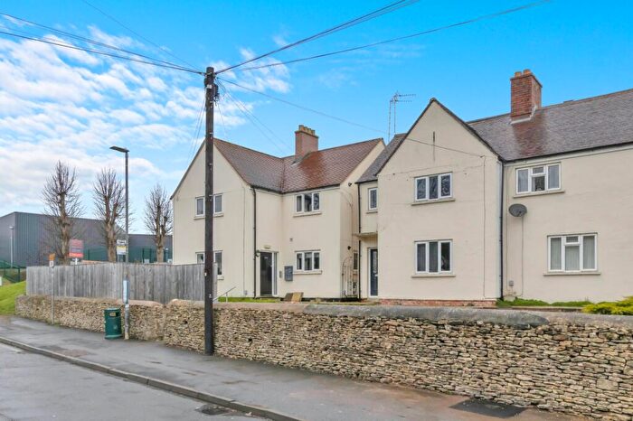 1 Bedroom Apartment To Rent In Bridge Road, Cirencester, Gloucestershire, GL7