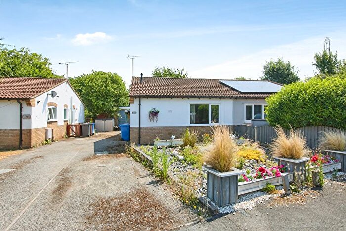 2 Bedroom Semi Detached House For Sale In Thorness Close, Derby, Derbyshire, DE24