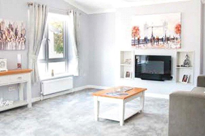 2 Bedroom Detached House For Sale In Hawkswood Road, Downham, Billericay, Essex, CM11