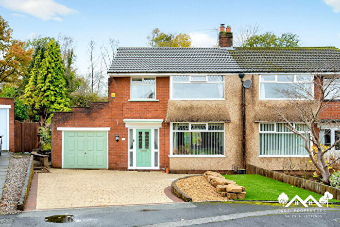 3 Bedroom Semi Detached House For Sale In Kentmere Drive, Feniscowles, Blackburn, BB2