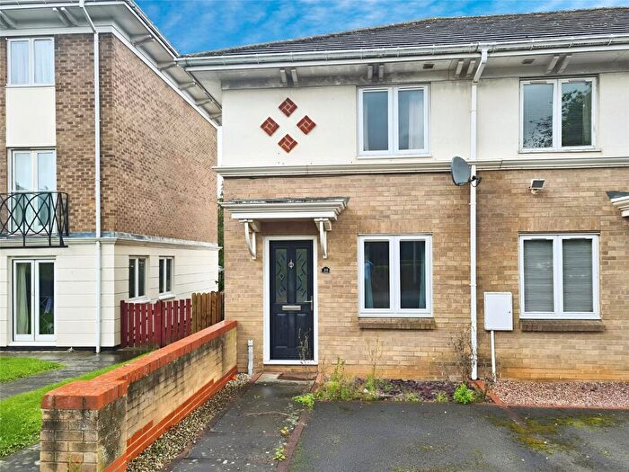 2 Bedroom End Of Terrace House To Rent In Hawkesbury Mews, Darlington, DL3