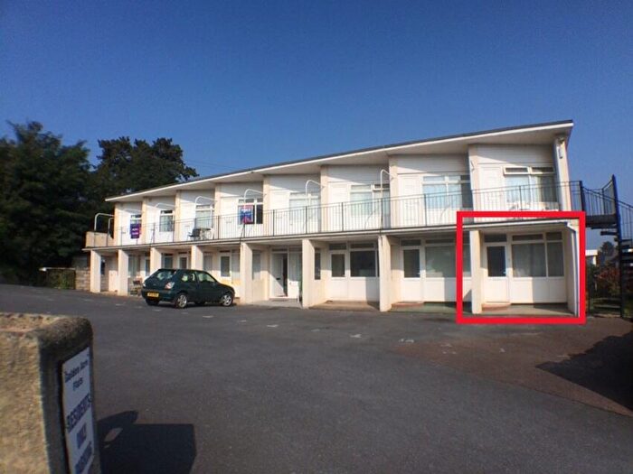 Studio To Rent In Golden Acre, Dawlish Warren, EX7