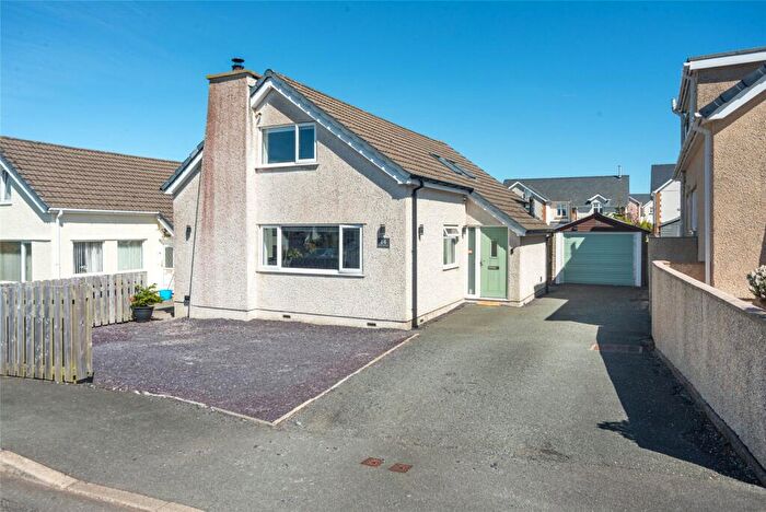 4 Bedroom Detached House For Sale In Lon Y Wennol, Llanfairpwll, Isle Of Anglesey, LL61