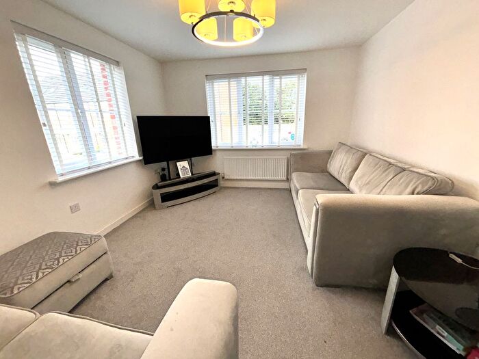 4 Bedroom Detached House For Sale In Maes Macsen, Carmarthen, SA31