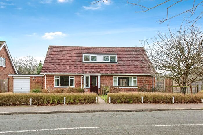 4 Bedroom Detached House For Sale In Downing Drive, Great Barton, Bury St. Edmunds, IP31