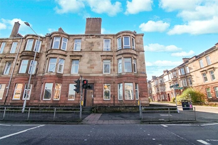 2 Bedroom Flat For Sale In Paisley Road West, Glasgow, G51
