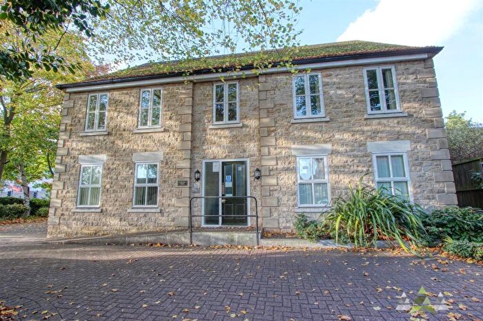 2 Bedroom Property To Rent In Norfolk Drive, Norfolk Mews, NG19