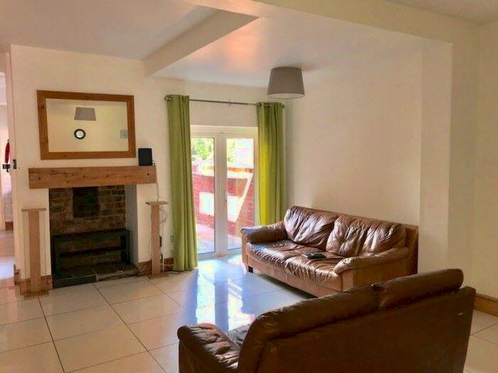 1 Bedroom Terraced House To Rent In Chester Street Rm, CV1