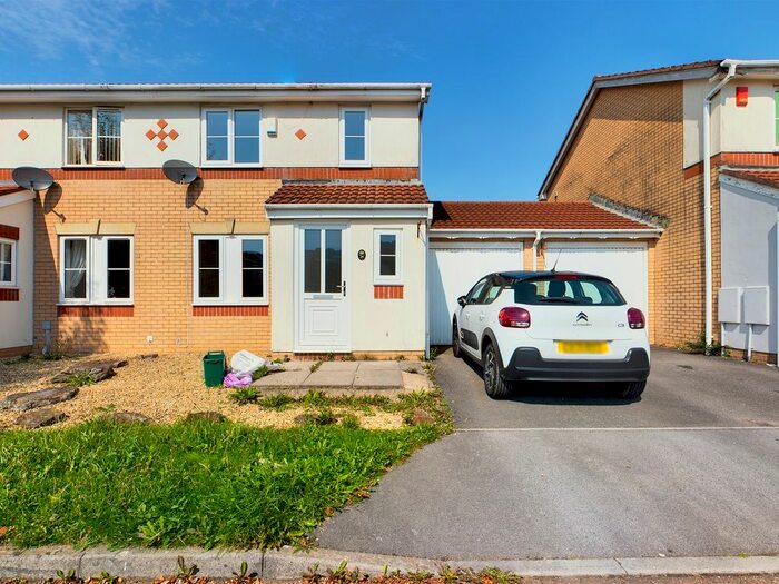 3 Bedroom Semi-Detached House To Rent In Charlotte Court, Townhill, Swansea, SA1