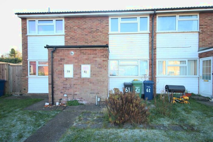 2 Bedroom Maisonette To Rent In Glenmere Close, Cambridge, CB1