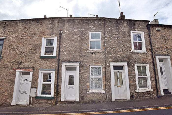 2 Bedroom Terraced House For Sale In Hurgill Road, Richmond, DL10