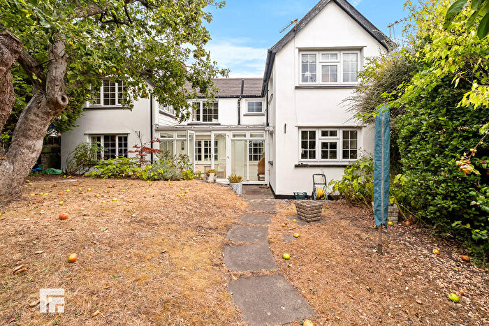 3 Bedroom Semi-Detached House For Sale In Springfield, Heol-y-cawl, Dinas Powys, CF64