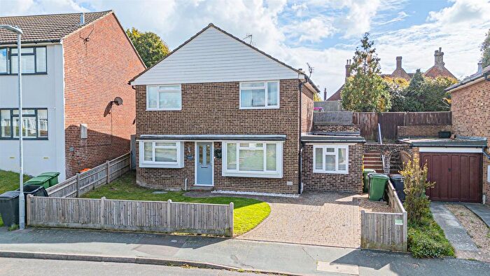 3 Bedroom Detached House For Sale In Reedswood Road, St. Leonards-On-Sea, TN38