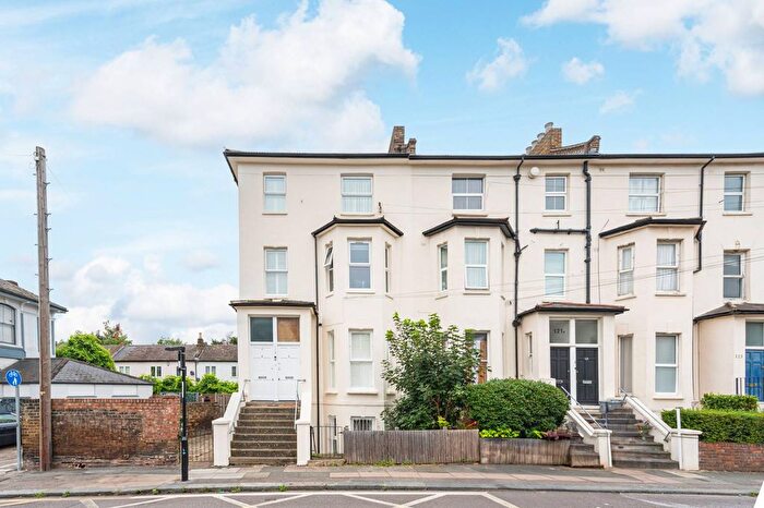 1 Bedroom Flat To Rent In Courthill Road, Lewisham, London, SE13