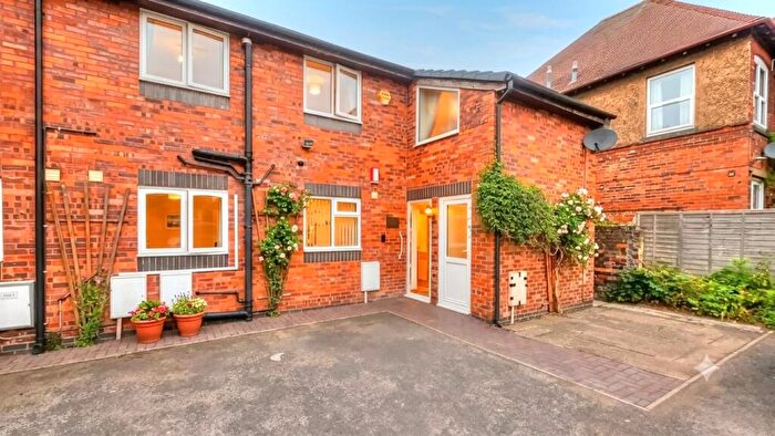 1 Bedroom Apartment For Sale In Ground Floor Flat. Rookery Lane, Trent Vale. Near Hospital., ST4