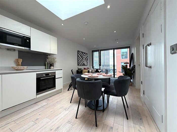 1 Bedroom Apartment To Rent In Garrard House, Garrard Street, Reading, RG1