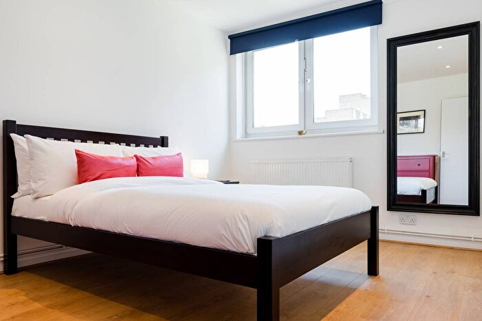 4 Bedroom Flat To Rent In Hotspur Street, London., SE11