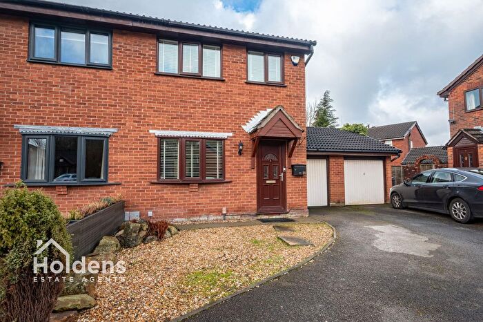 3 Bedroom Semi-Detached House For Sale In Denby Close, Lostock Hall, PR5