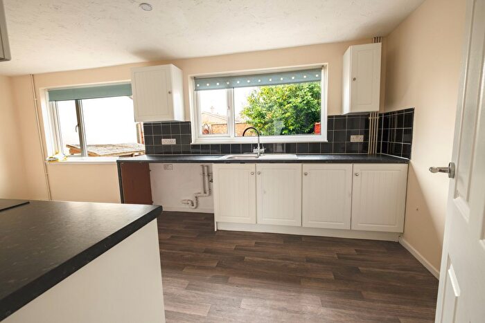 3 Bedroom Terraced House To Rent In Clifton Street, Portishead, BS20