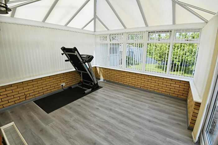 2 Bedroom Detached Bungalow For Sale In Kentra Close, Leverington, Wisbech, Cambridgeshire, PE13