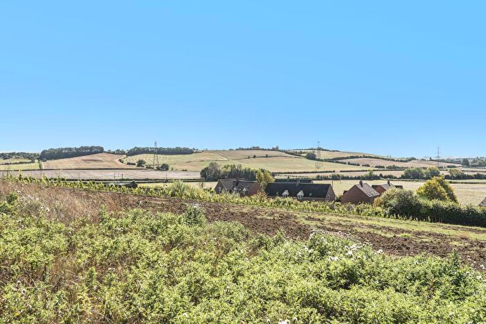 3 Bedroom Detached House To Rent In Horspath, Oxford, OX33