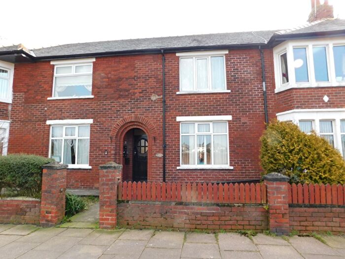 2 Bedroom Flat To Rent In Oxford Street, Barrow-In-Furness, Cumbria, LA14