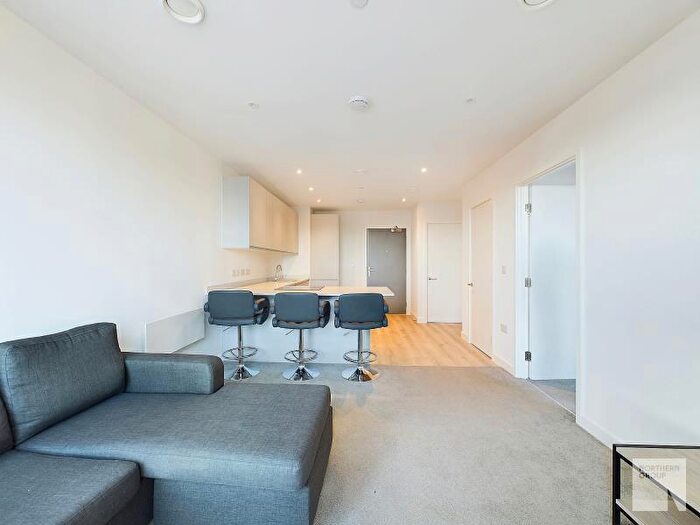 1 Bedroom Apartment To Rent In Old Trafford :: Old Trafford, NO1