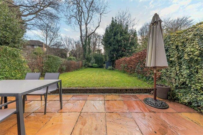4 Bedroom Terraced House To Rent In Rotherwick Road, London, NW11