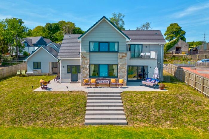 4 Bedroom Villa For Sale In West Bankside, Kilbirnie, KA25