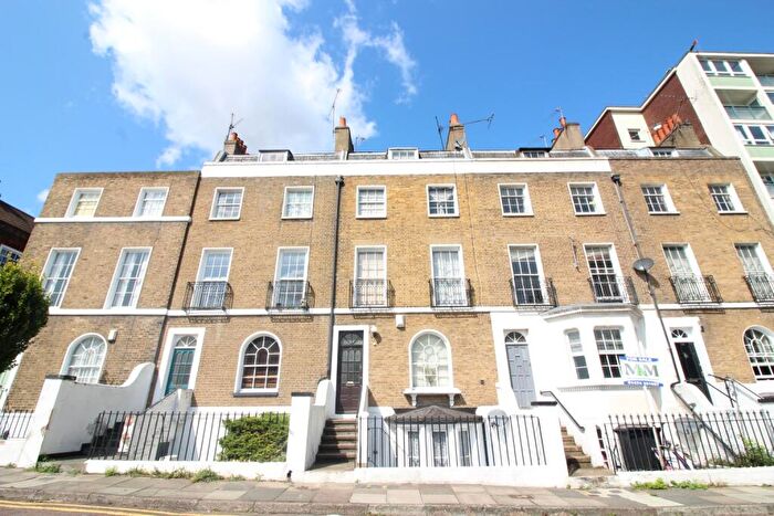 1 Bedroom Flat To Rent In Milton Place, Gravesend, Kent, DA12