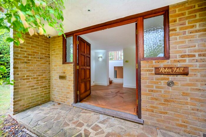 6 Bedroom Detached House To Rent In Coombe Hill Road, Coombe, Kingston Upon Thames, KT2