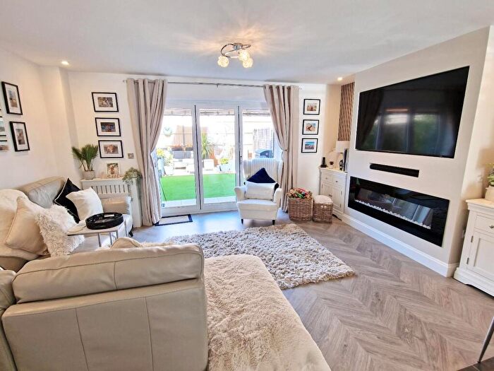 3 Bedroom Terraced House For Sale In Walker Road, Upper Heyford, Bicester, OX25