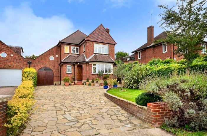 4 Bedroom Detached House To Rent In Burghley Avenue, Coombe, New Malden, KT3