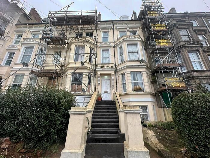 2 Bedroom Flat To Rent In Kenilworth Road, St Leonards On Sea, TN38