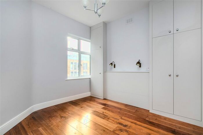 1 Bedroom Flat To Rent In Connaught Mansions, Coldharbour Lane, London SW9