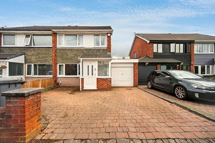 3 Bedroom Semi Detached House For Sale In Sturton Avenue, Wigan, WN3