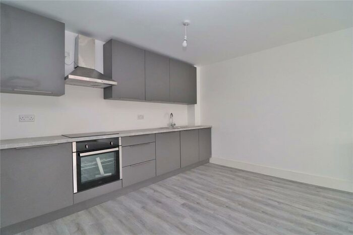 2 Bedroom Apartment To Rent In Woking, GU21