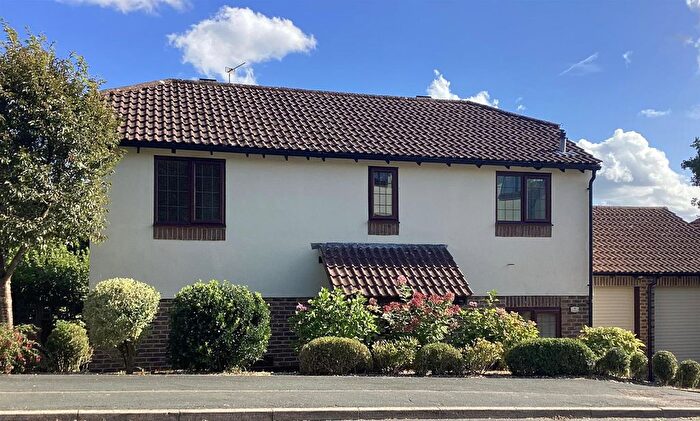 4 Bedroom Detached House For Sale In Gibraltar Rise, Heathfield, TN21