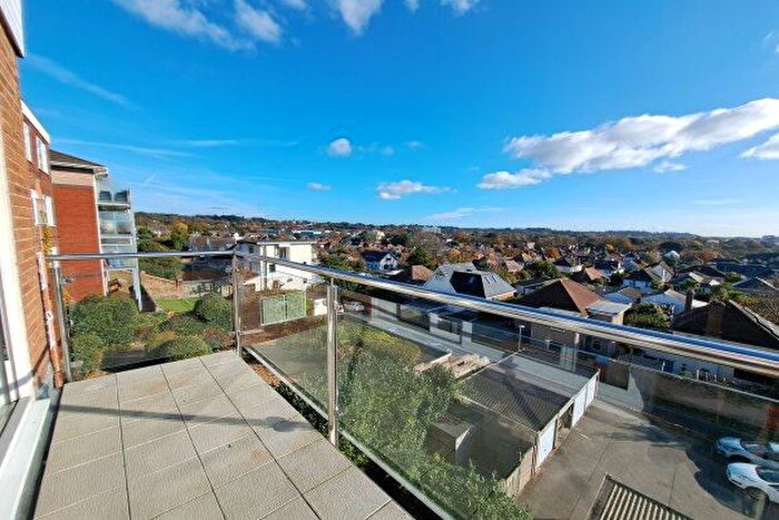 1 Bedroom Flat To Rent In Longfleet Road, Poole, BH15