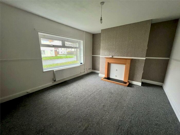 3 Bedroom Semi-Detached House To Rent In Castle Square, Newcastle, NE27