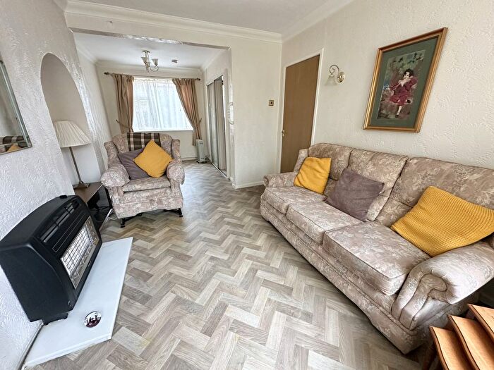 3 Bedroom Terraced House For Sale In Limerick Road, Bispham, FY2