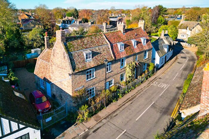 6 Bedroom Detached House For Sale In Huntingdon Road, Houghton, Huntingdon, PE28