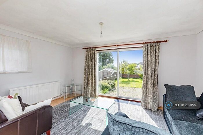 2 Bedroom Semi-Detached House To Rent In Seaview Road, Brighton, BN2