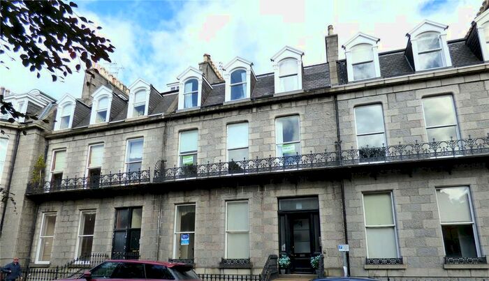 1 Bedroom Flat To Rent In A Queens Gardens, Aberdeen, AB15