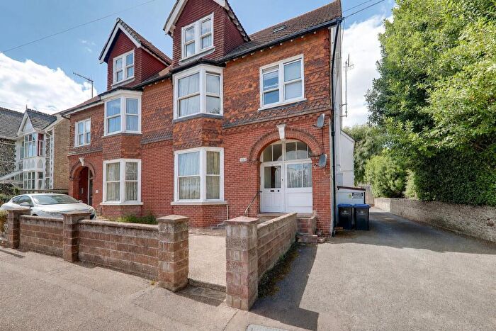 1 Bedroom Flat For Sale In Oxford Road, Worthing, BN11