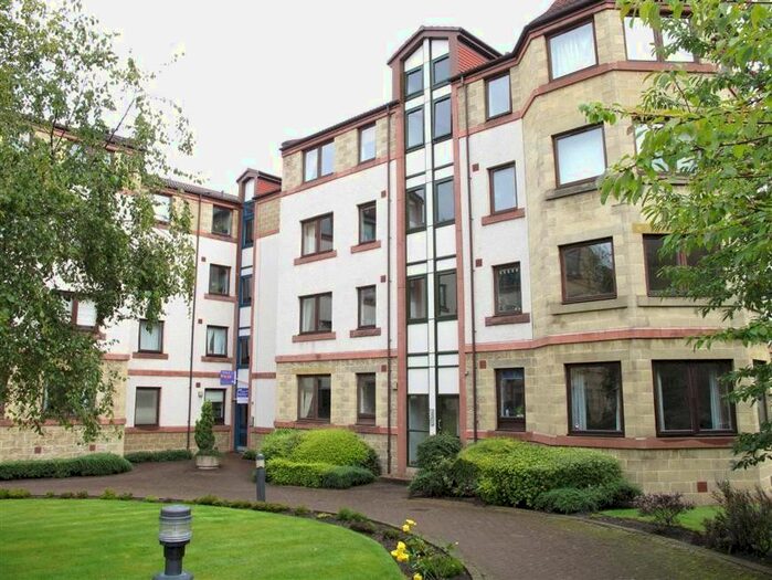 2 Bedroom Flat To Rent In Dalgety Road, Edinburgh, EH7